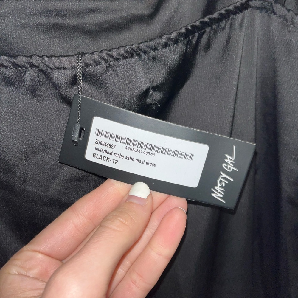Long black silky dress with leg slits on sides. Never worn. - Picture 3 of 3